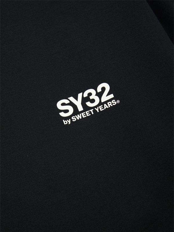 CIRCLE LOGO SLEEVE